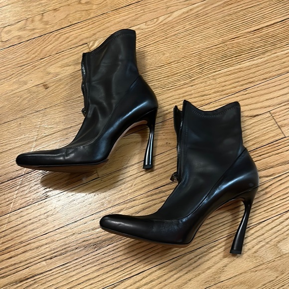 Jimmy Choo Shoes - Jimmy Choo Black Leather Ankle Boots EU 40